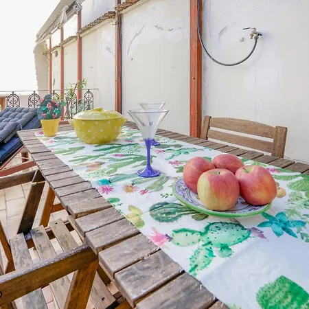 Διαμέρισμα 2 Bedroom Beautiful In